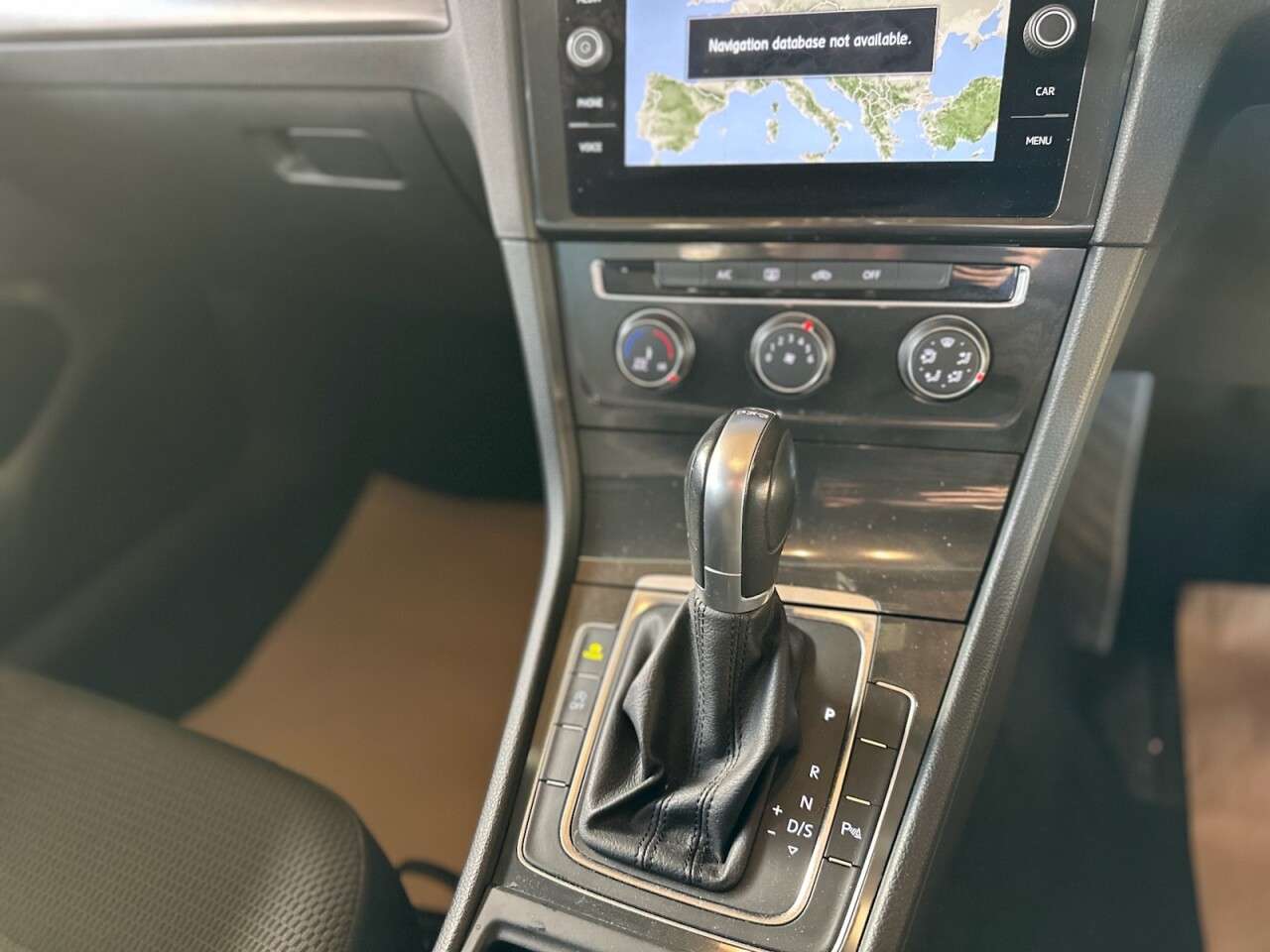 2017 VOLKSWAGEN GOLF 2017 VOLKSWAGEN GOLF