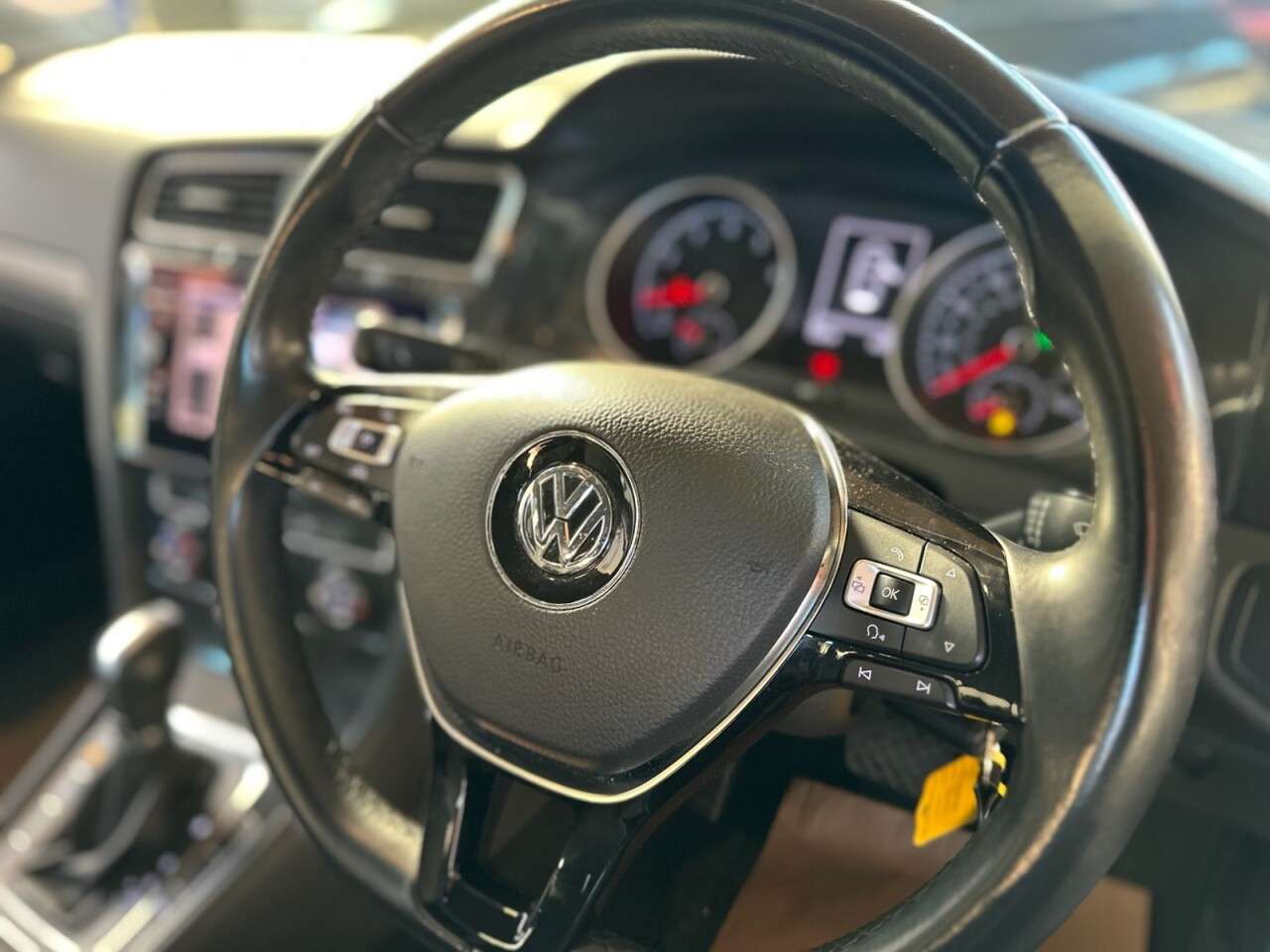 2017 VOLKSWAGEN GOLF 2017 VOLKSWAGEN GOLF