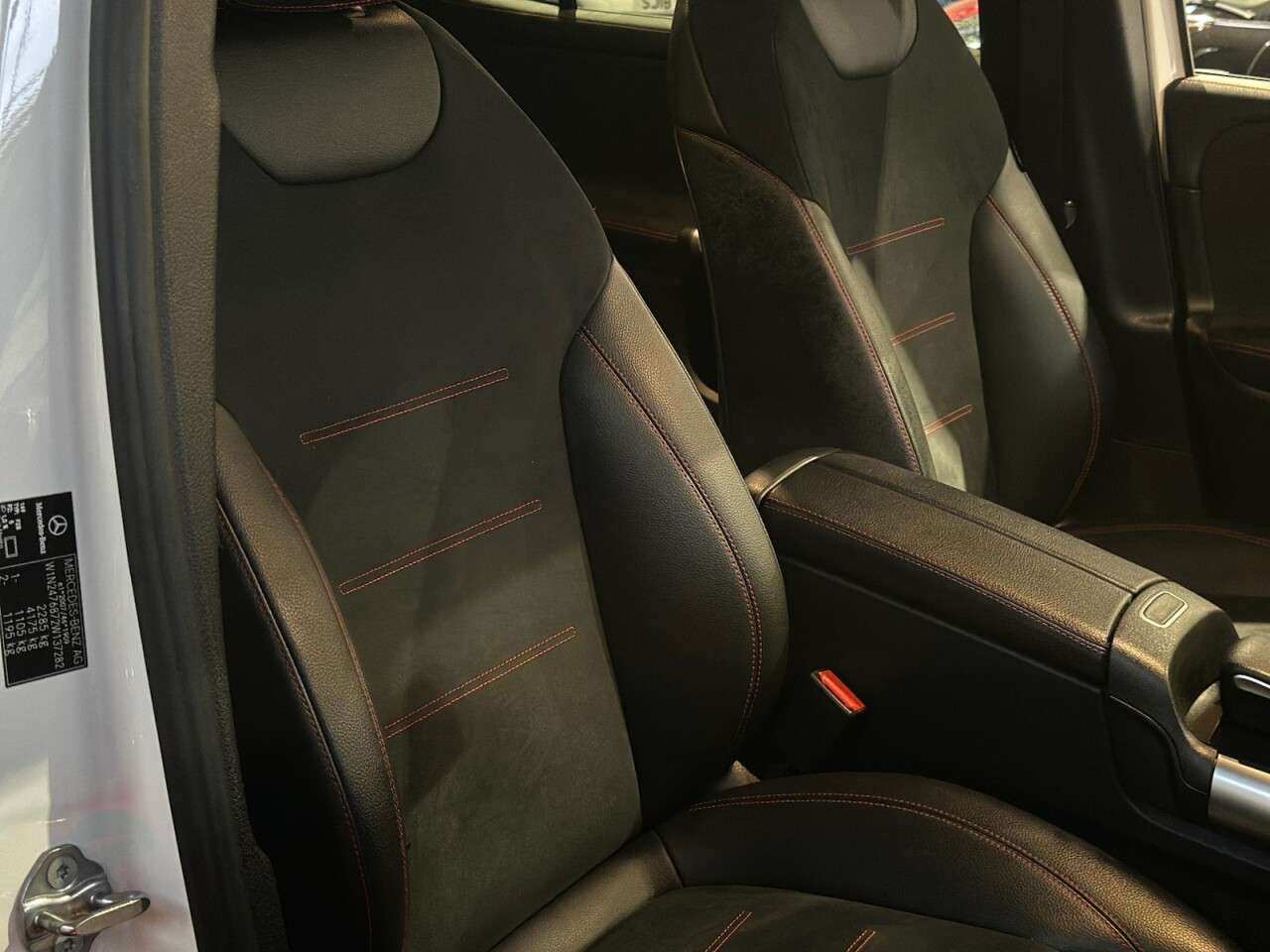 2021 MERCEDES-BENZ GLB 2021 MERCEDES-BENZ GLB