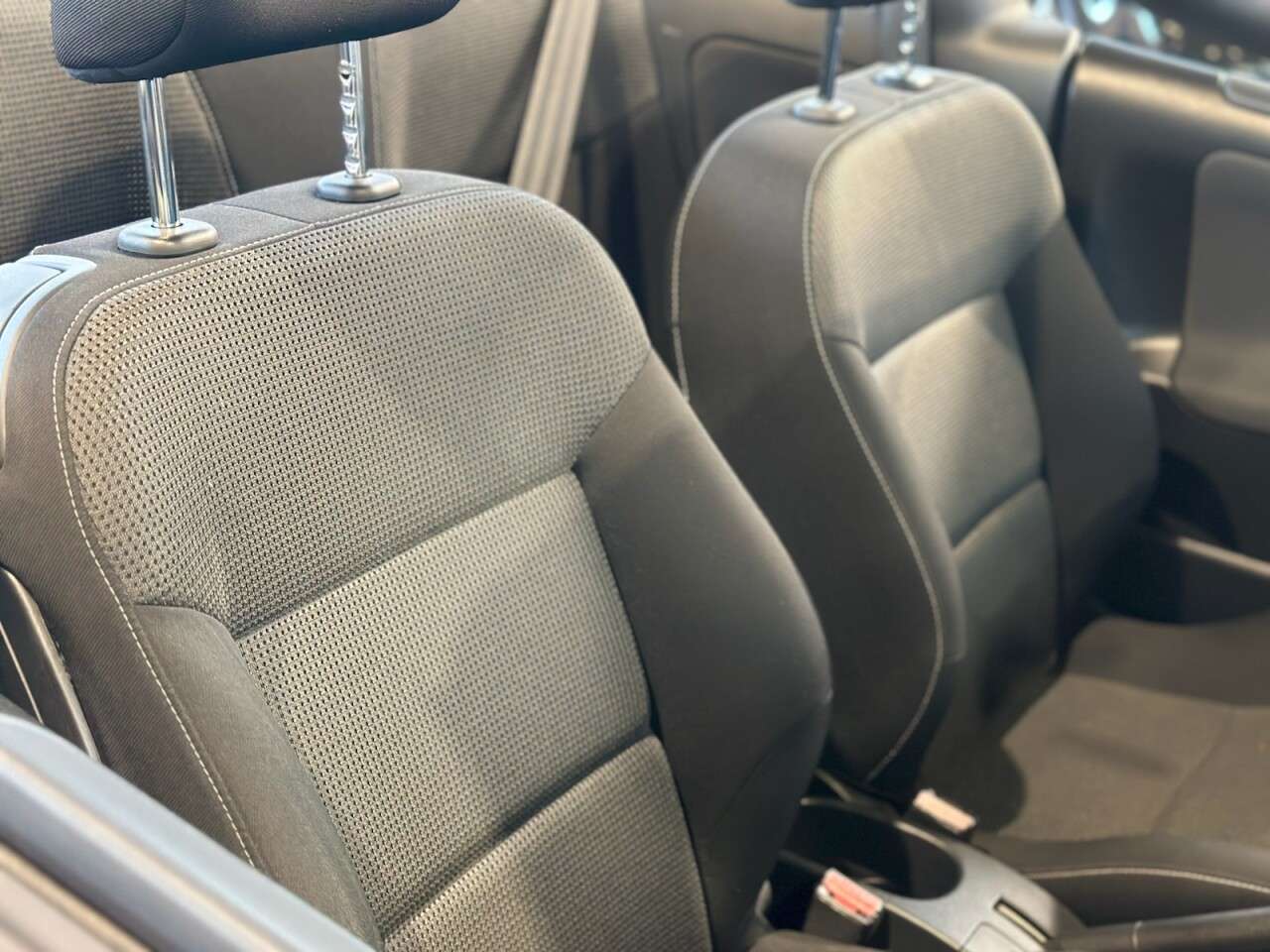 2012 PEUGEOT 207 2012 PEUGEOT 207