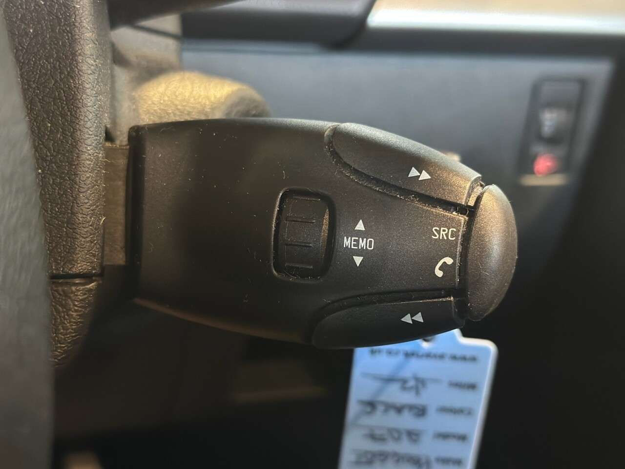 2012 PEUGEOT 207 2012 PEUGEOT 207