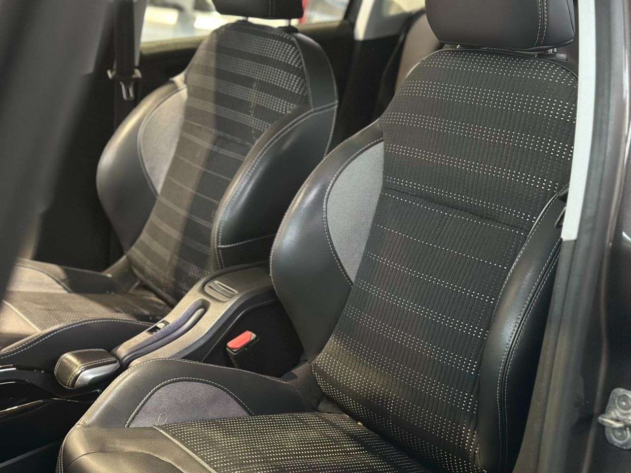 2019 PEUGEOT 2008 2019 PEUGEOT 2008