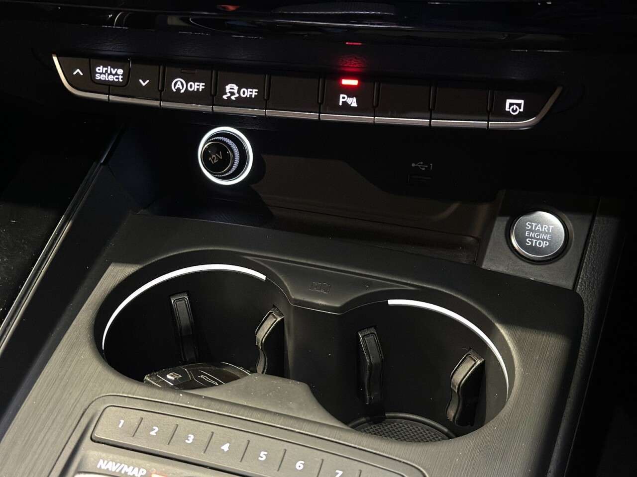 2018 AUDI A4 AVANT 2018 AUDI A4 AVANT