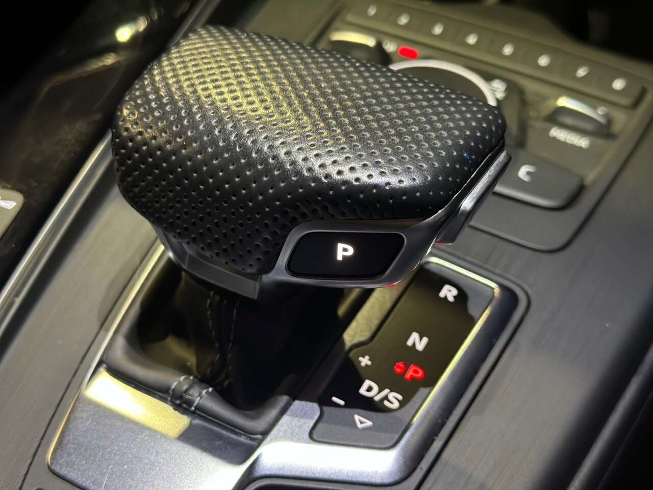 2018 AUDI A4 AVANT 2018 AUDI A4 AVANT