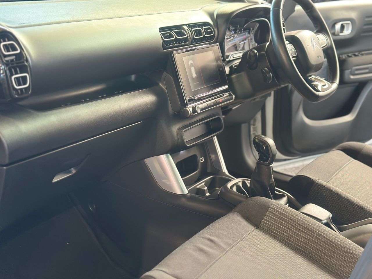 A 2018 CITROEN C3 AIRCROSS 1.2 PureTech Feel SUV 5dr Petrol Manual Euro 6 (82 ps) UPTO 45 MPG - LOW IN A 2018 CITROEN C3 AIRCROSS 1.2 PureTech Feel SUV 5dr Petrol Manual Euro 6 (82 ps) UPTO 45 MPG - LOW IN