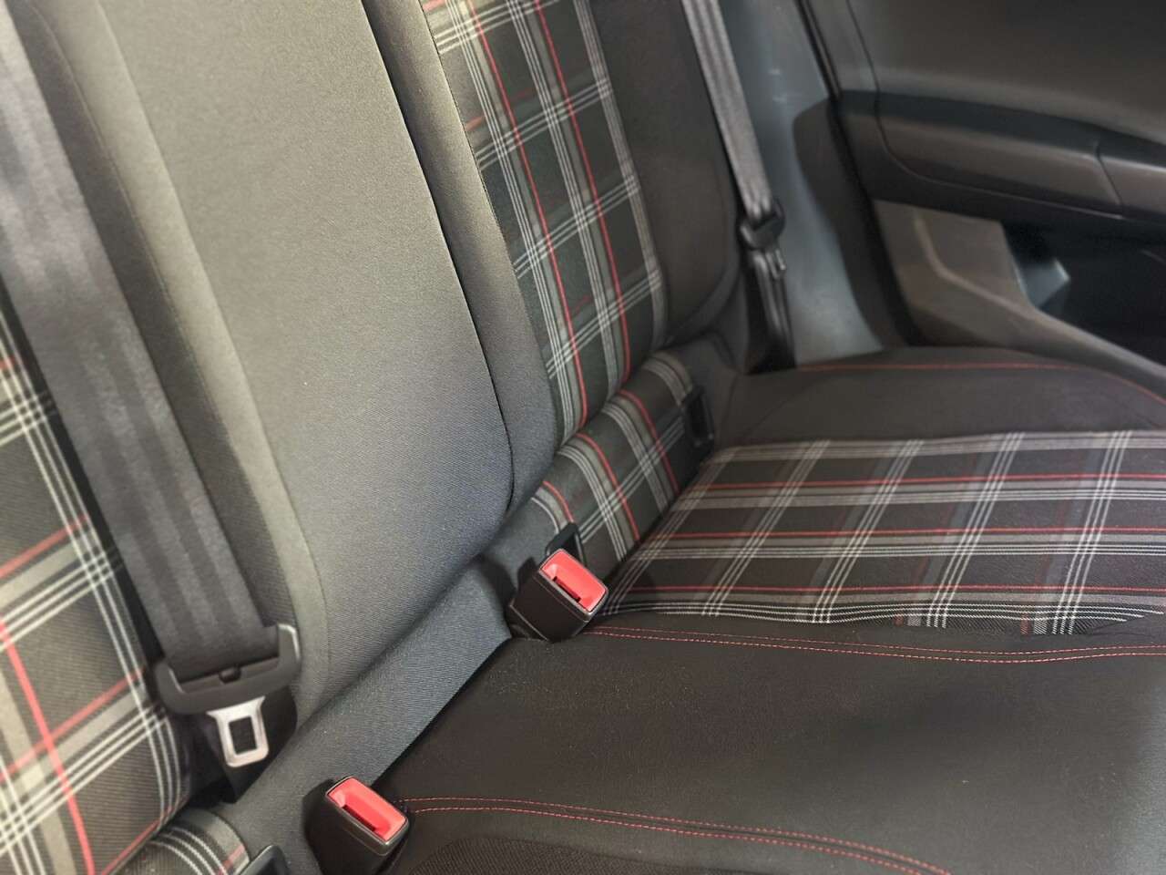 2019 VOLKSWAGEN POLO 2019 VOLKSWAGEN POLO