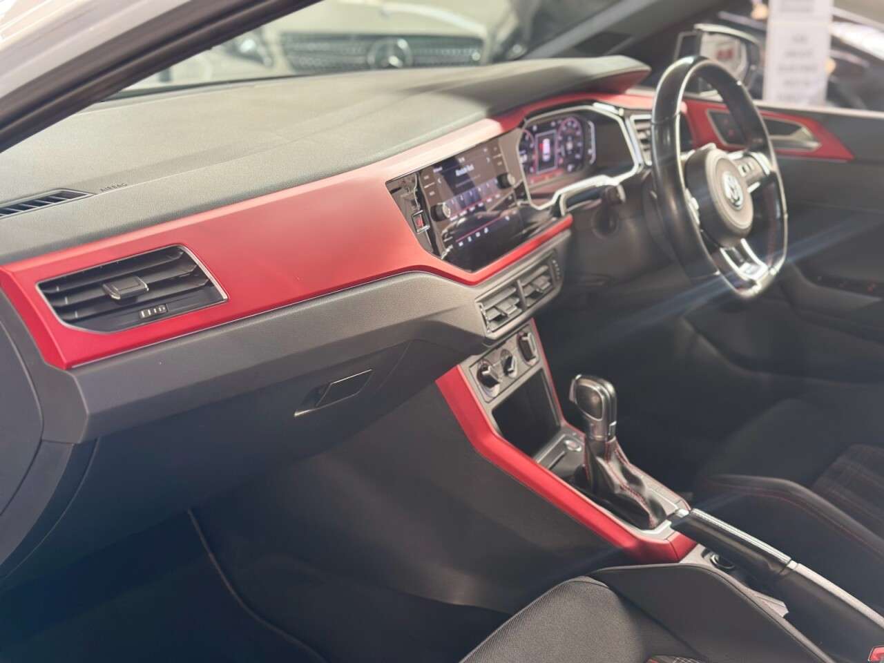 2019 VOLKSWAGEN POLO 2019 VOLKSWAGEN POLO
