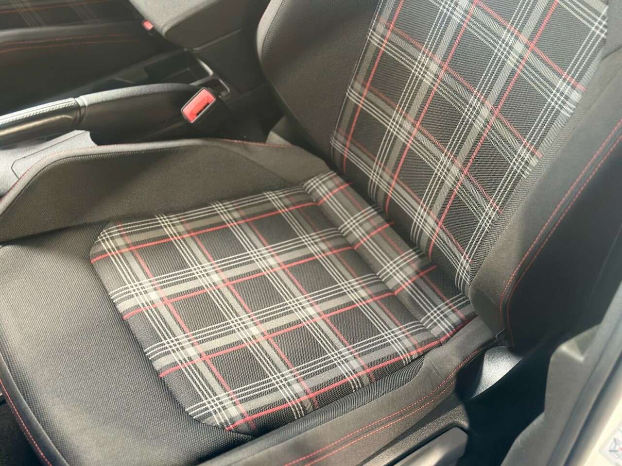 2019 VOLKSWAGEN POLO 2019 VOLKSWAGEN POLO