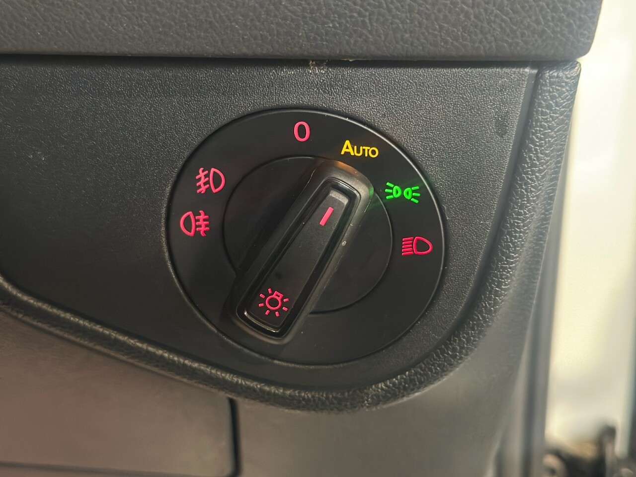 2019 VOLKSWAGEN POLO 2019 VOLKSWAGEN POLO