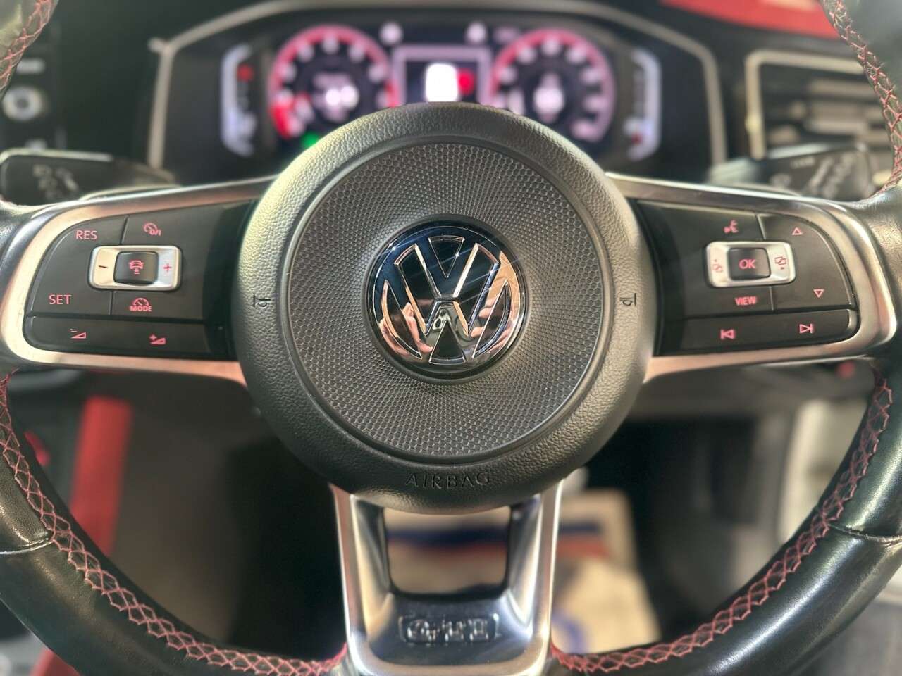 2019 VOLKSWAGEN POLO 2019 VOLKSWAGEN POLO