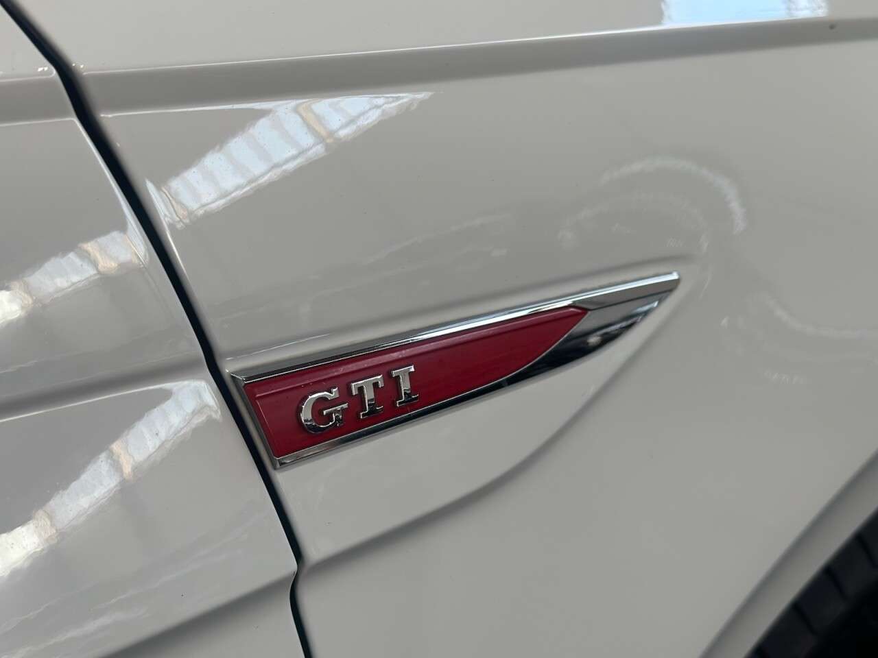 2019 VOLKSWAGEN POLO 2019 VOLKSWAGEN POLO