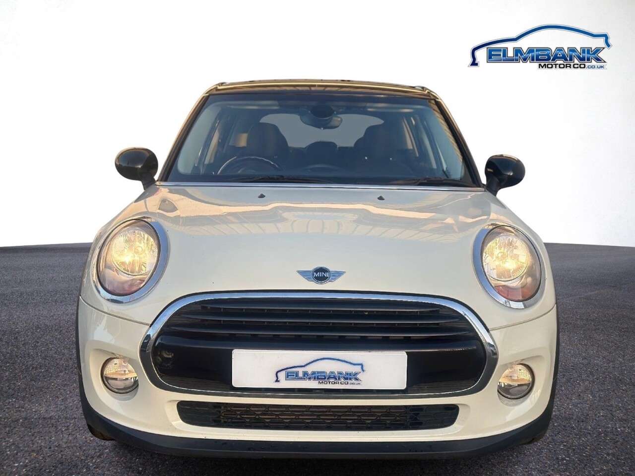 A 2017 MINI HATCH 1.5 Cooper Hatchback 5dr Petrol Manual Euro 6 (s/s) (136 ps) £3000 EXTRAS-P A 2017 MINI HATCH 1.5 Cooper Hatchback 5dr Petrol Manual Euro 6 (s/s) (136 ps) £3000 EXTRAS-P
