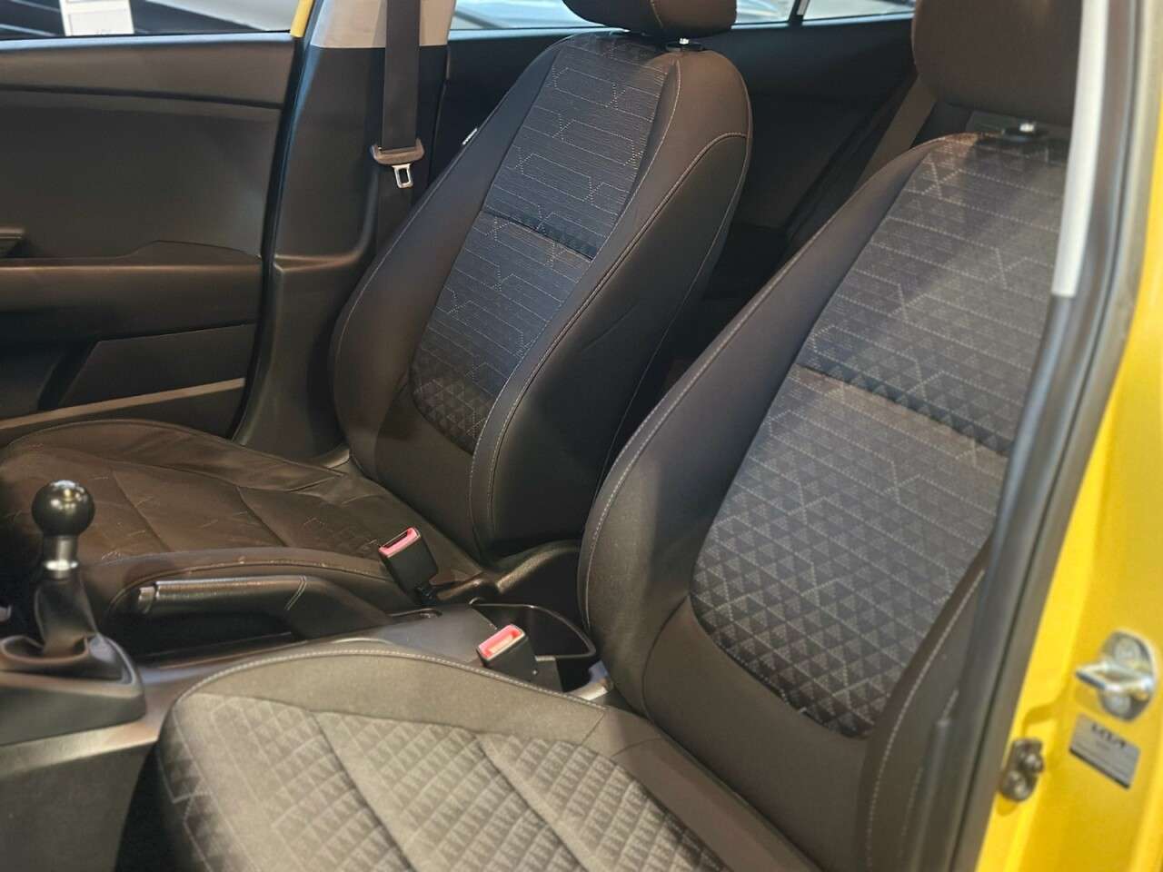 2022 KIA RIO 2022 KIA RIO