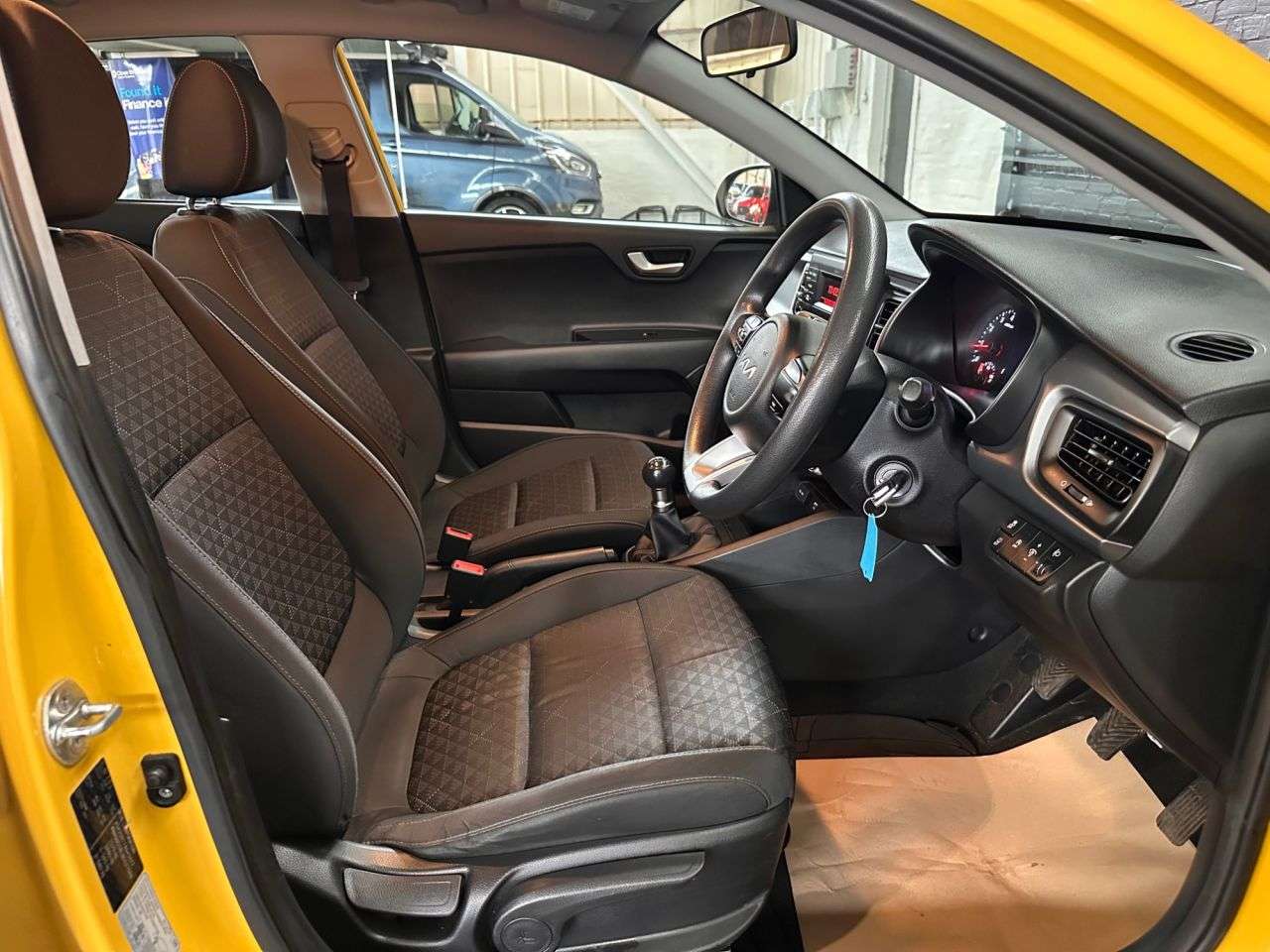 2022 KIA RIO 2022 KIA RIO