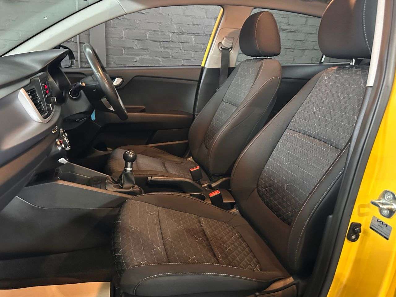 2022 KIA RIO 2022 KIA RIO