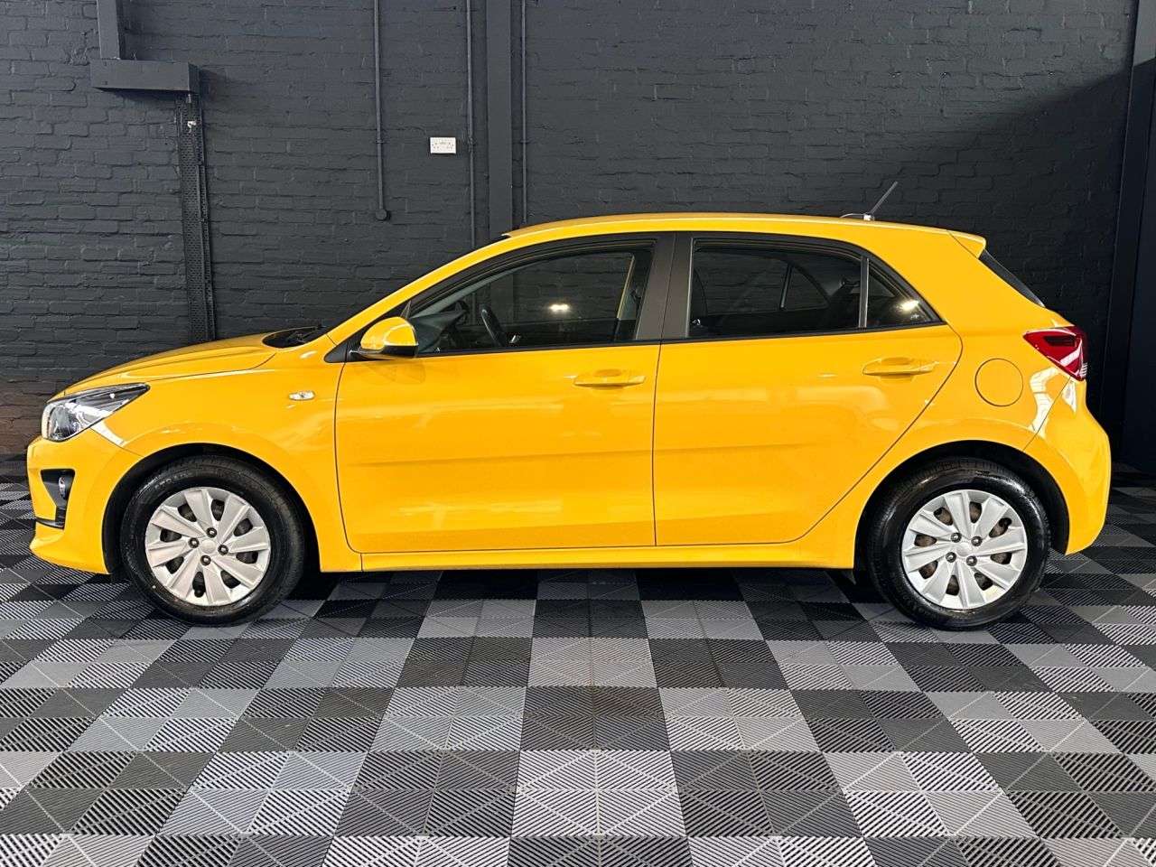 2022 KIA RIO 2022 KIA RIO