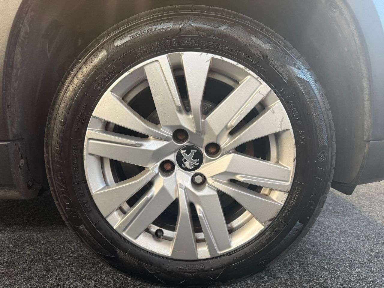 2016 PEUGEOT 2008 2016 PEUGEOT 2008