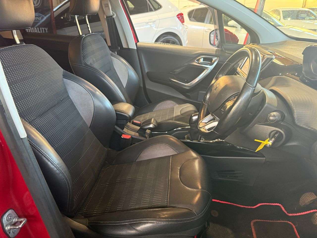 2016 PEUGEOT 2008 2016 PEUGEOT 2008