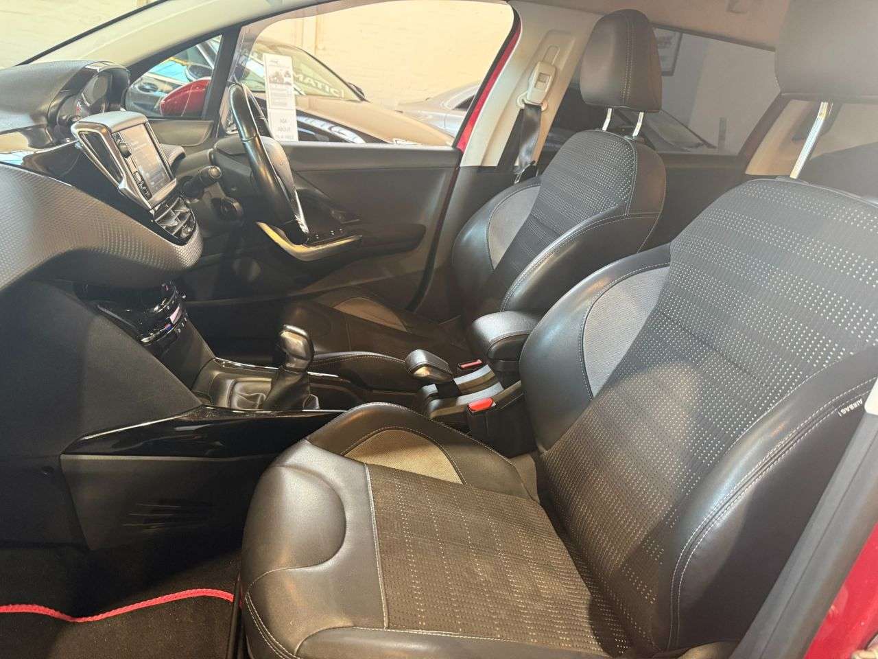 2016 PEUGEOT 2008 2016 PEUGEOT 2008