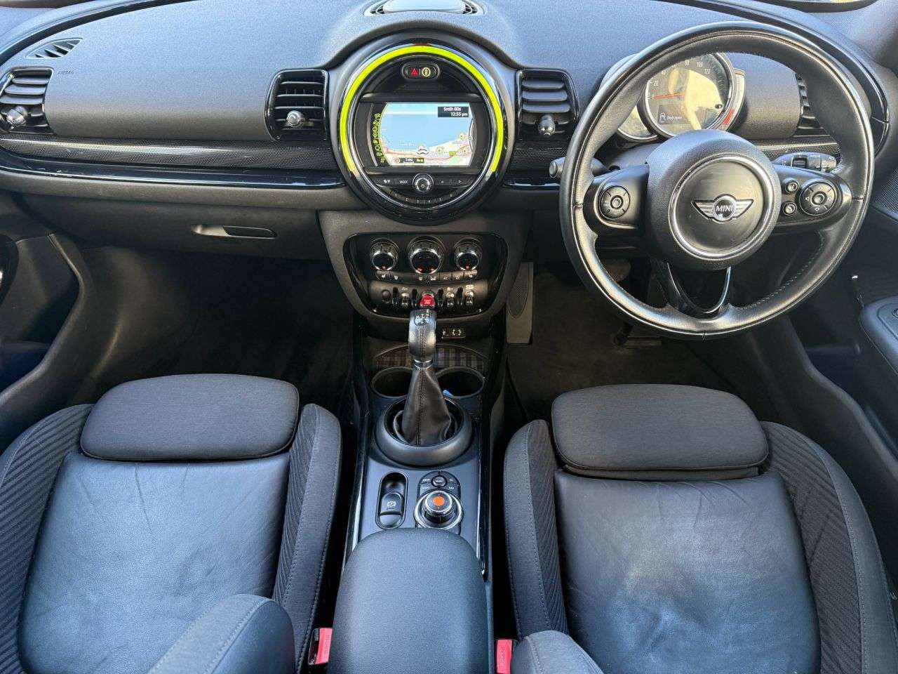 2017 MINI CLUBMAN 2017 MINI CLUBMAN