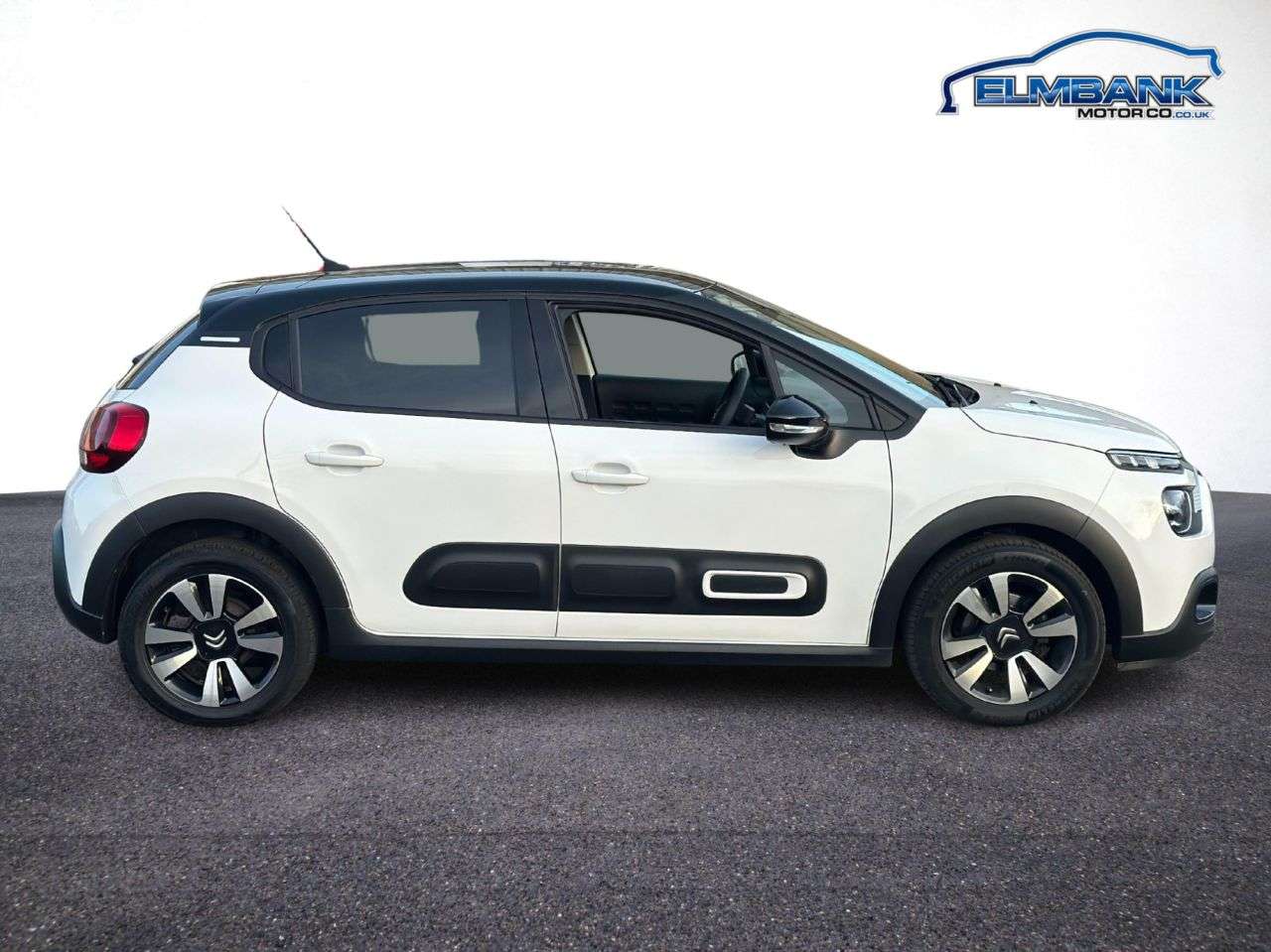 A 2024 CITROEN C3 1.2 PureTech PLUS Hatchback 5dr Petrol Manual Euro 6 (s/s) (83 ps) 53.4 MPG A 2024 CITROEN C3 1.2 PureTech PLUS Hatchback 5dr Petrol Manual Euro 6 (s/s) (83 ps) 53.4 MPG