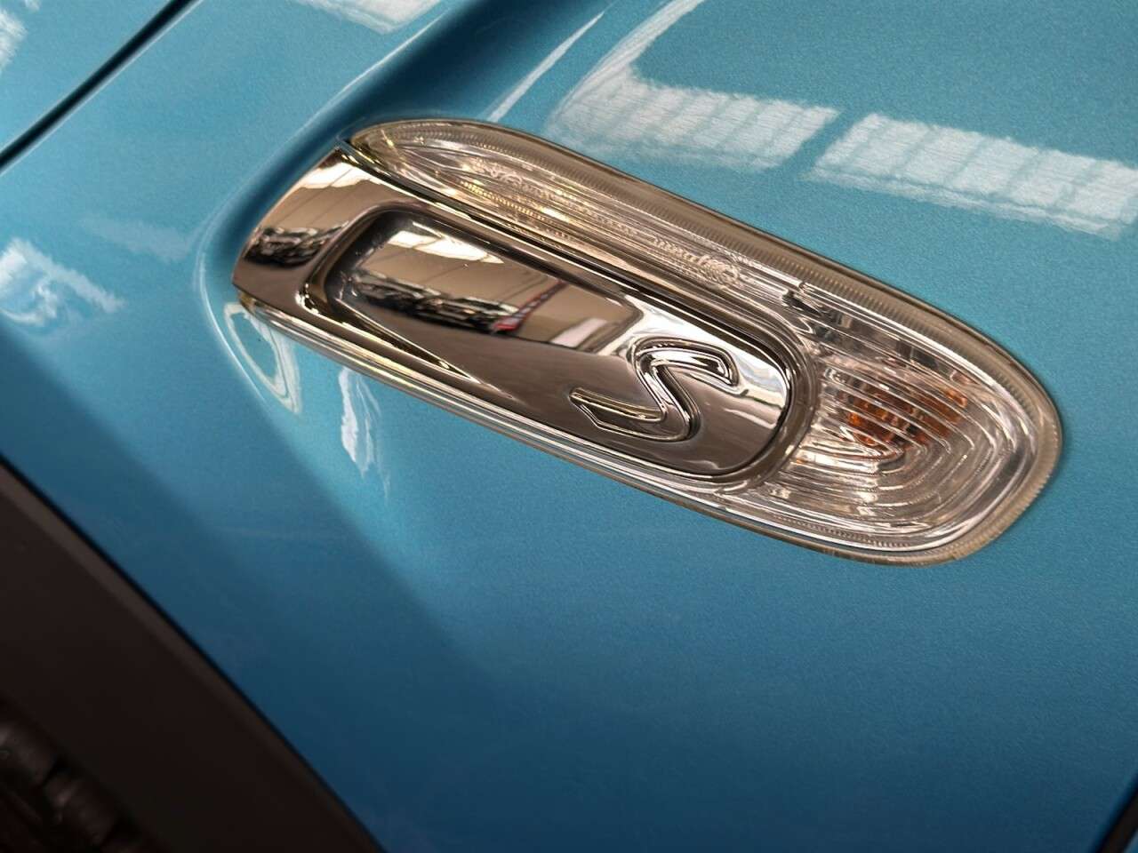 0 MINI HATCH 0 MINI HATCH