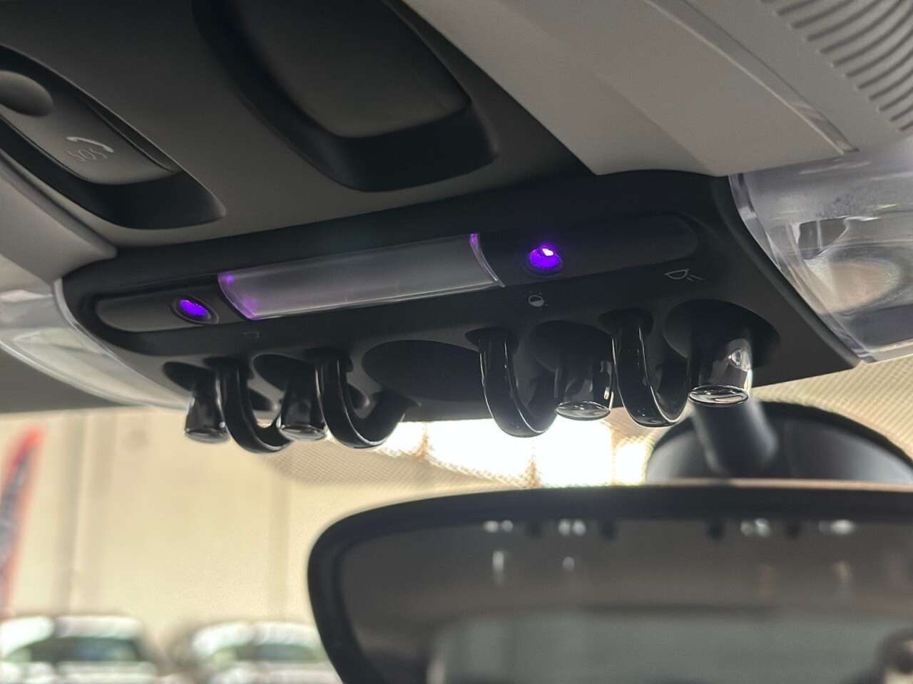 0 MINI HATCH 0 MINI HATCH