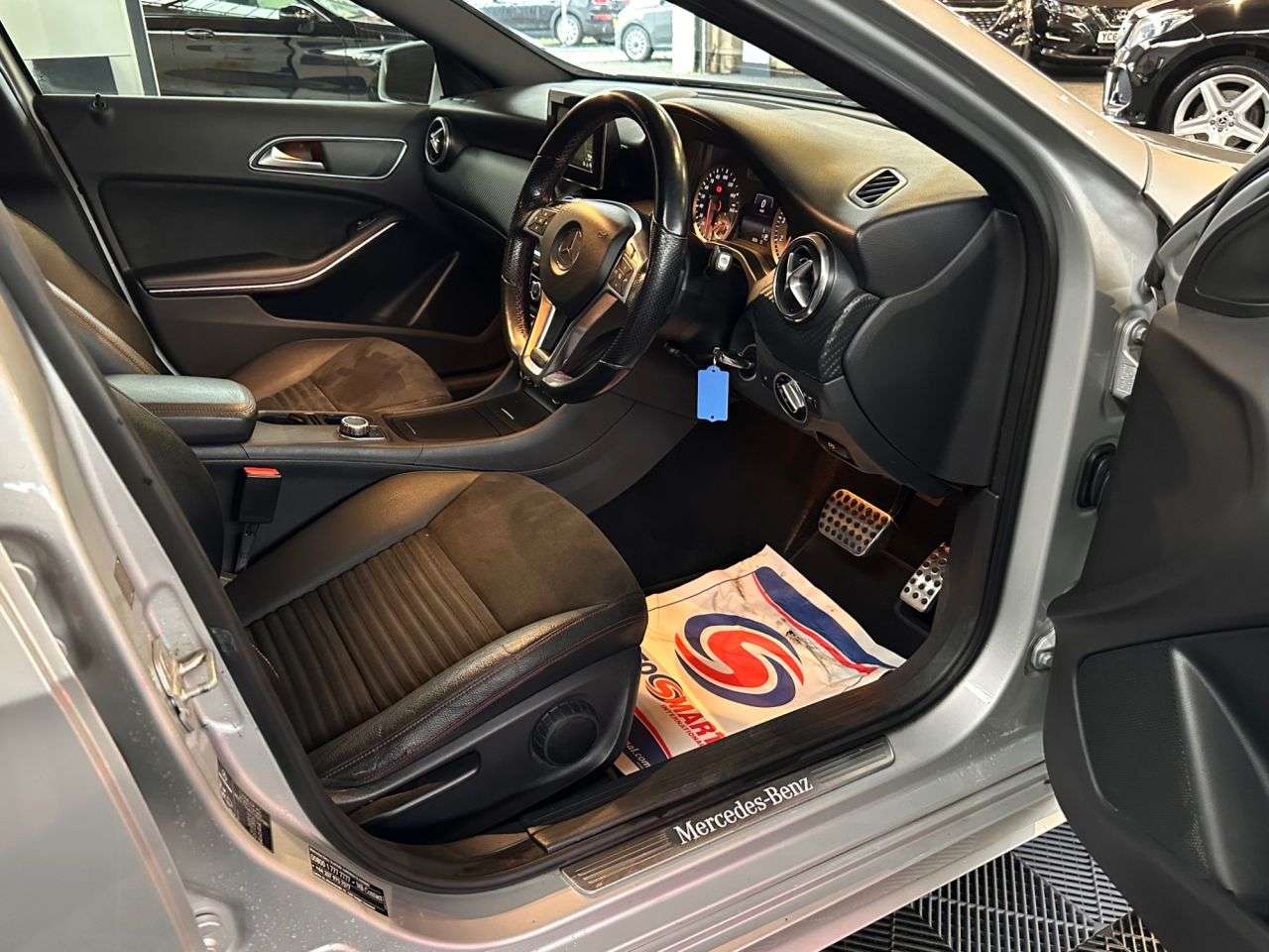 2014 MERCEDES-BENZ A-CLASS 2014 MERCEDES-BENZ A-CLASS