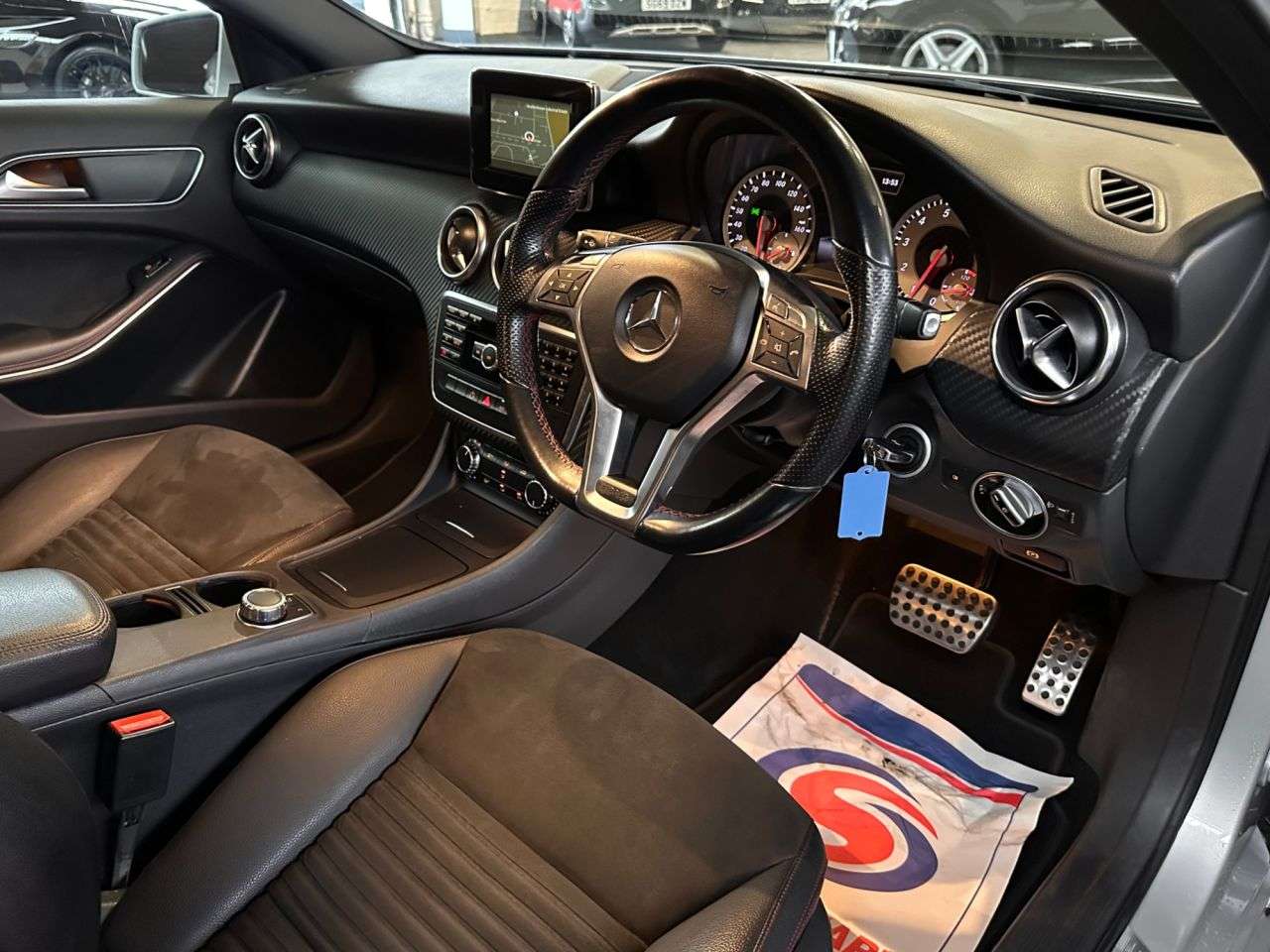 A 2014 MERCEDES-BENZ A-CLASS 1.6 A200 AMG Sport Hatchback 5dr Petrol 7G-DCT Euro 6 (s/s) (156 ps) 2 KEYS A 2014 MERCEDES-BENZ A-CLASS 1.6 A200 AMG Sport Hatchback 5dr Petrol 7G-DCT Euro 6 (s/s) (156 ps) 2 KEYS
