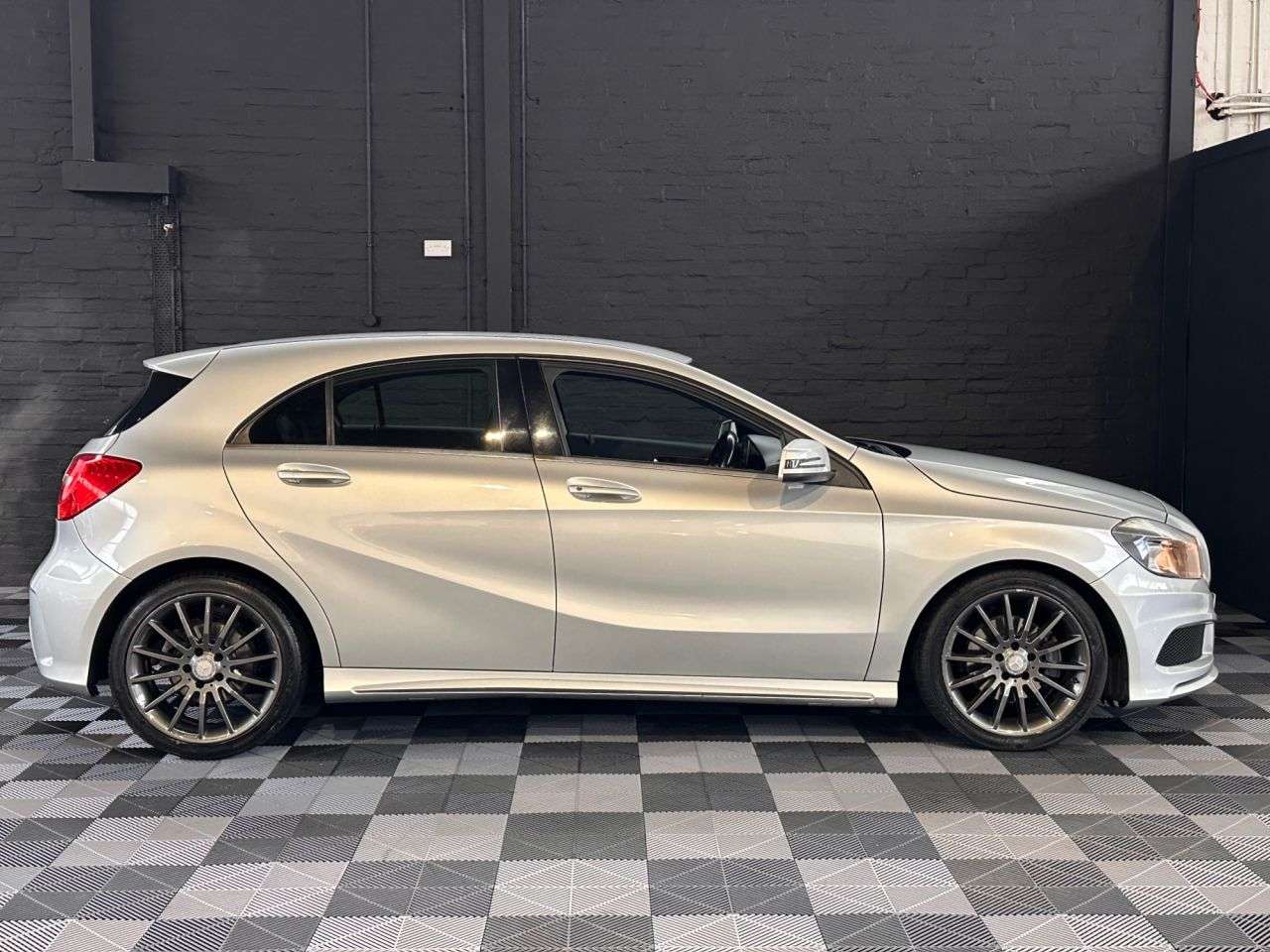 2014 MERCEDES-BENZ A-CLASS 2014 MERCEDES-BENZ A-CLASS