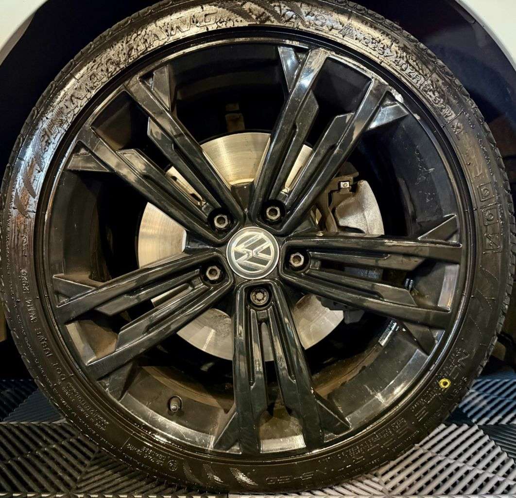 0 VOLKSWAGEN GOLF 0 VOLKSWAGEN GOLF