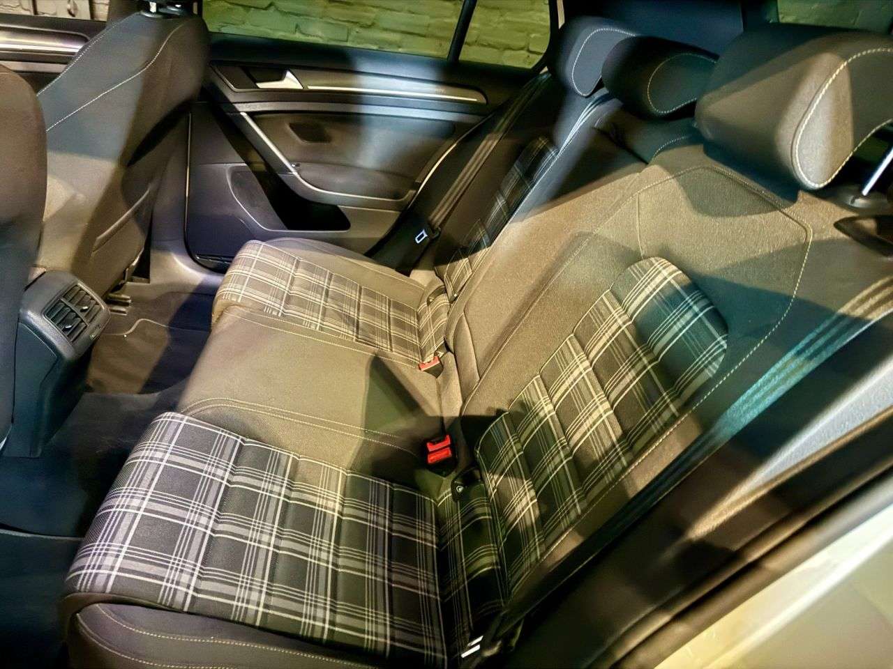 0 VOLKSWAGEN GOLF 0 VOLKSWAGEN GOLF