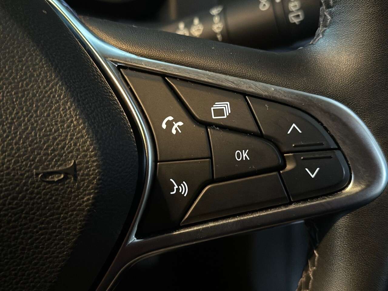 2021 RENAULT CLIO 2021 RENAULT CLIO