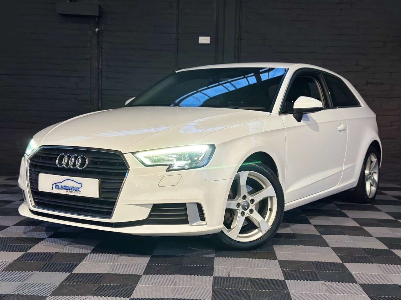 A 2016 AUDI A3 1.6 TDI Sport Hatchback 3dr Diesel Manual Euro 6 (s/s) (110 ps) ULEZ COMPLI A 2016 AUDI A3 1.6 TDI Sport Hatchback 3dr Diesel Manual Euro 6 (s/s) (110 ps) ULEZ COMPLI