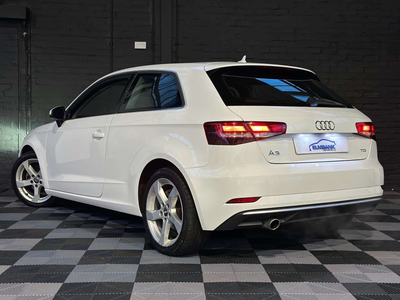 2016 AUDI A3 2016 AUDI A3