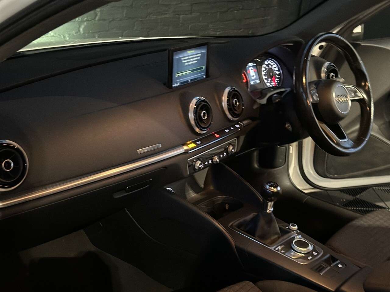 2016 AUDI A3 2016 AUDI A3