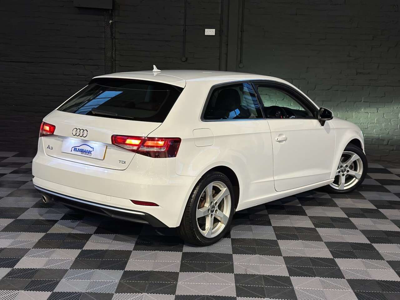 2016 AUDI A3 2016 AUDI A3