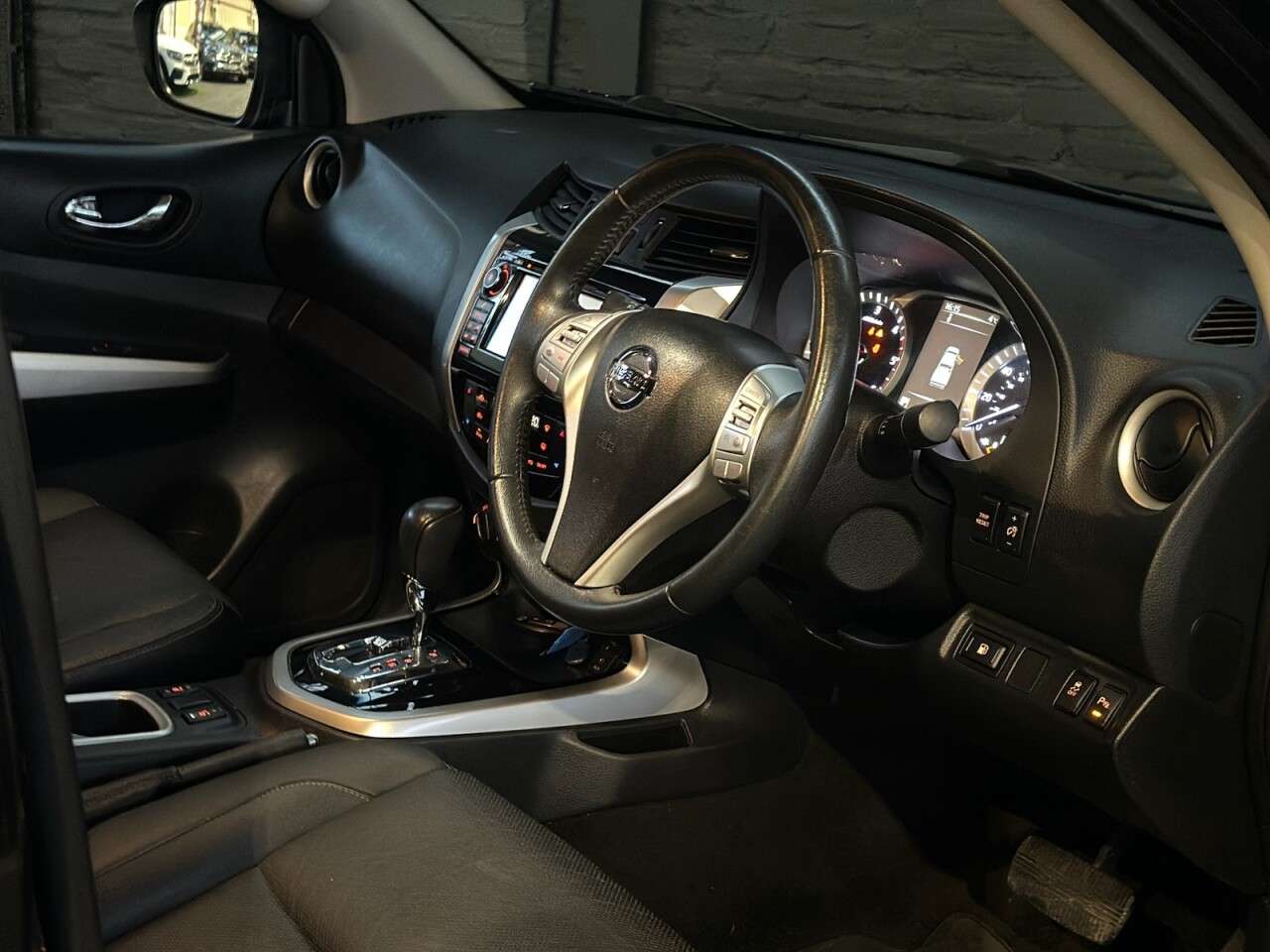 0 NISSAN NAVARA 0 NISSAN NAVARA