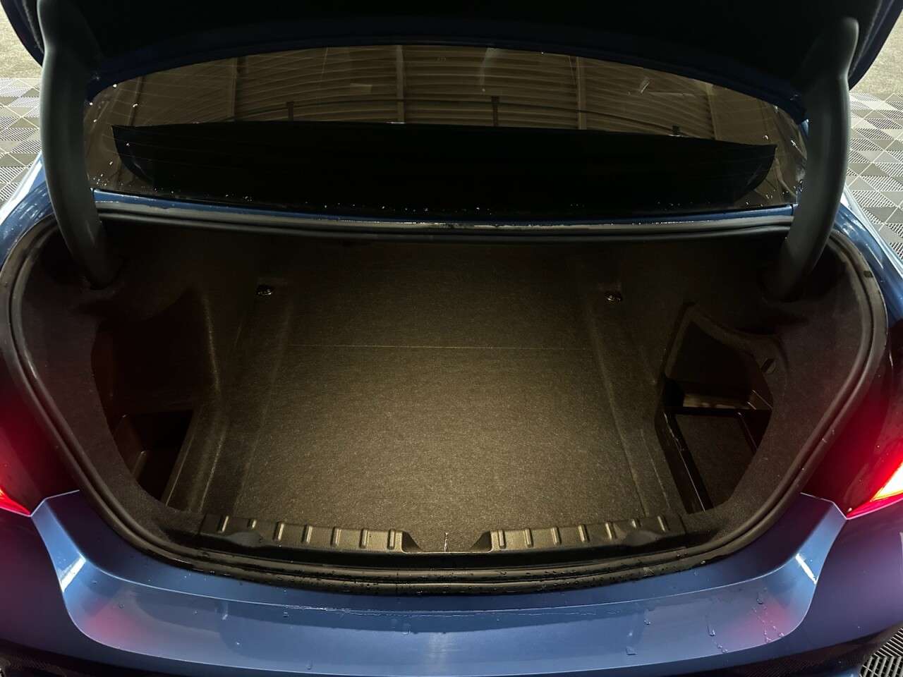 0 BMW 3 SERIES 0 BMW 3 SERIES