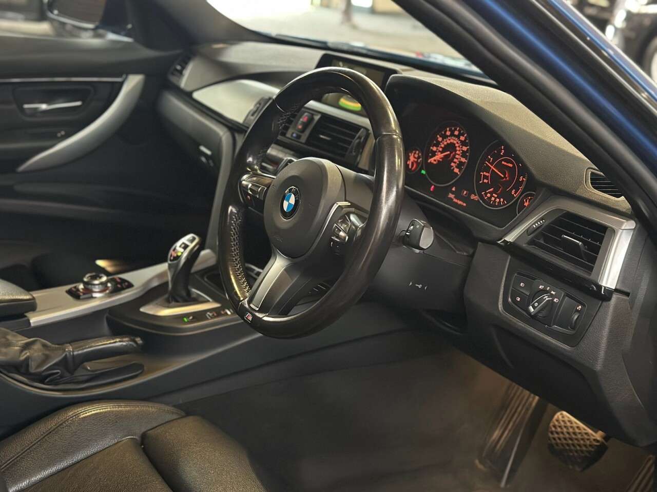 0 BMW 3 SERIES 0 BMW 3 SERIES