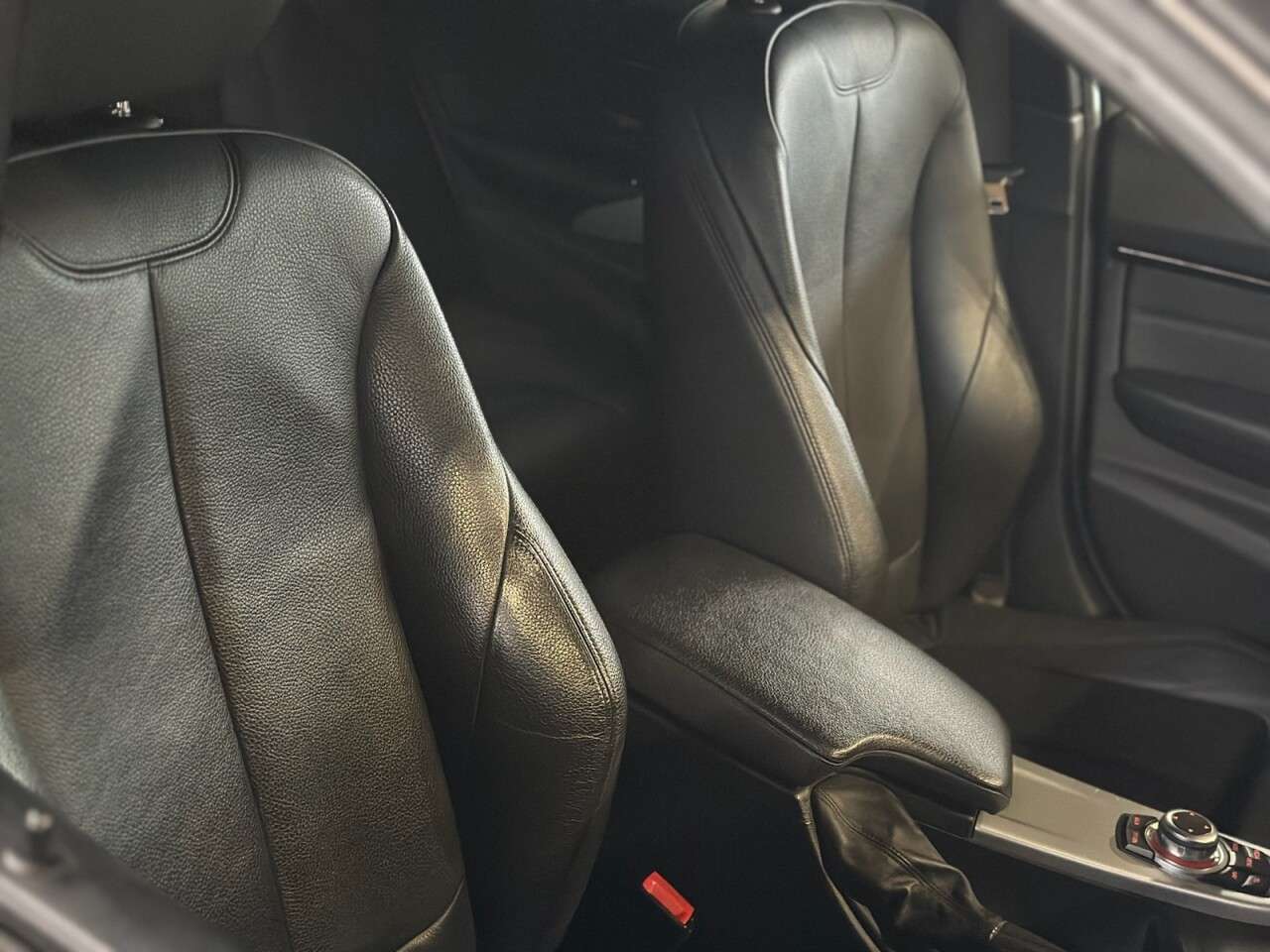 0 BMW 3 SERIES 0 BMW 3 SERIES