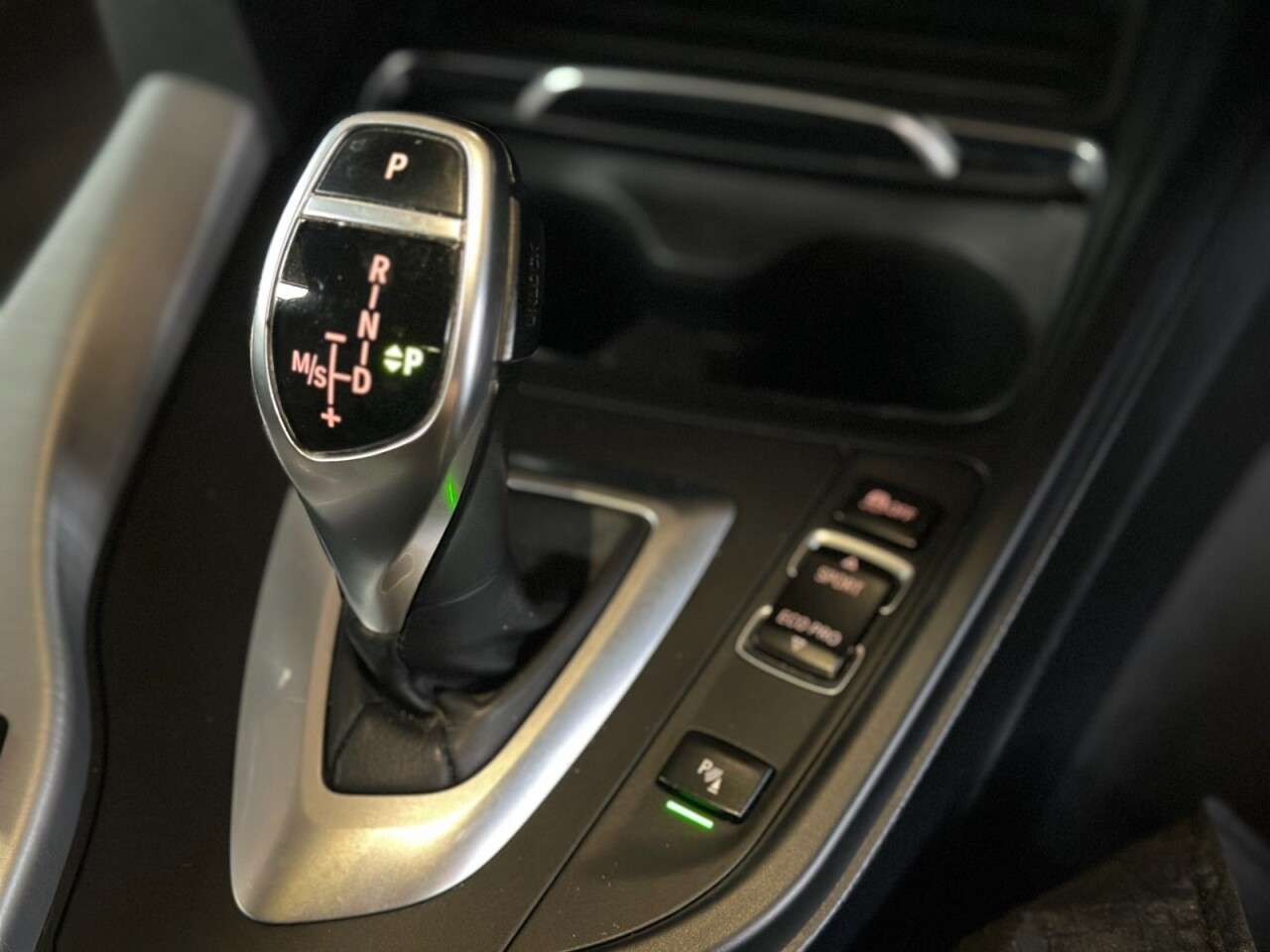 0 BMW 3 SERIES 0 BMW 3 SERIES