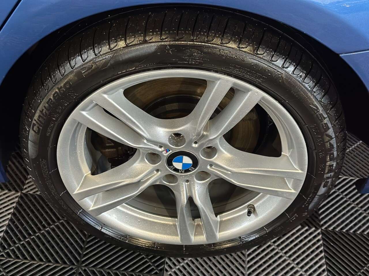 0 BMW 3 SERIES 0 BMW 3 SERIES