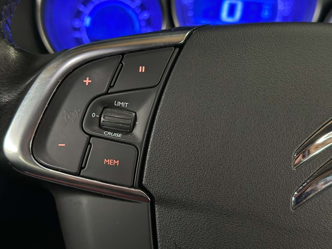 0 CITROEN C4 0 CITROEN C4