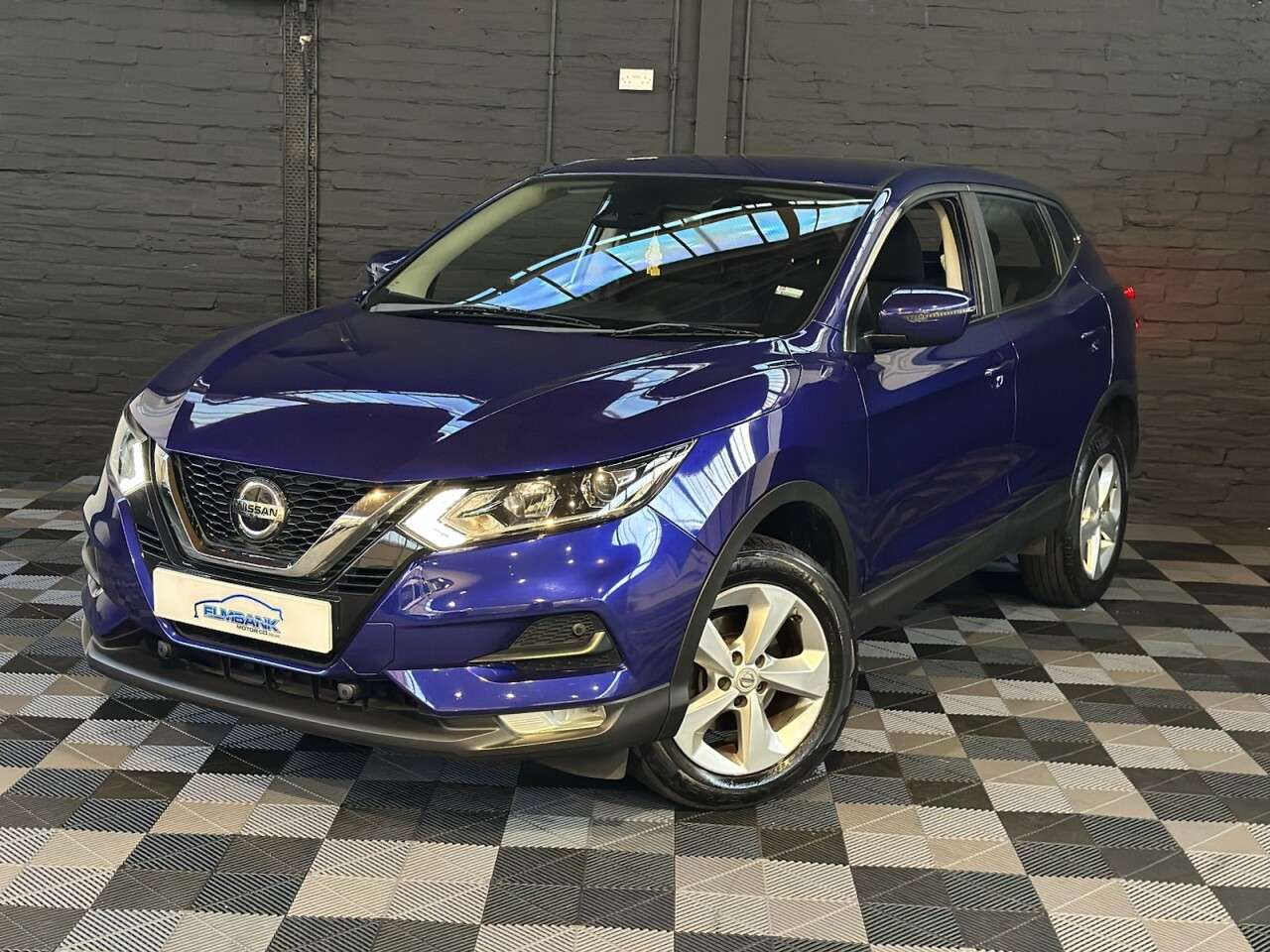 A 2019 NISSAN QASHQAI 1.3 DIG-T Acenta Premium SUV 5dr Petrol Manual Euro 6 (s/s) (140 ps) 6 STAM A 2019 NISSAN QASHQAI 1.3 DIG-T Acenta Premium SUV 5dr Petrol Manual Euro 6 (s/s) (140 ps) 6 STAM