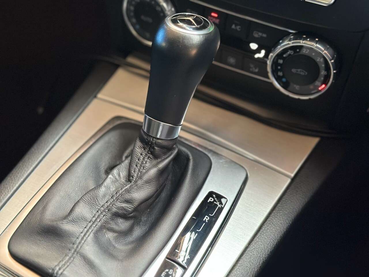 2012 MERCEDES-BENZ C-CLASS 2012 MERCEDES-BENZ C-CLASS