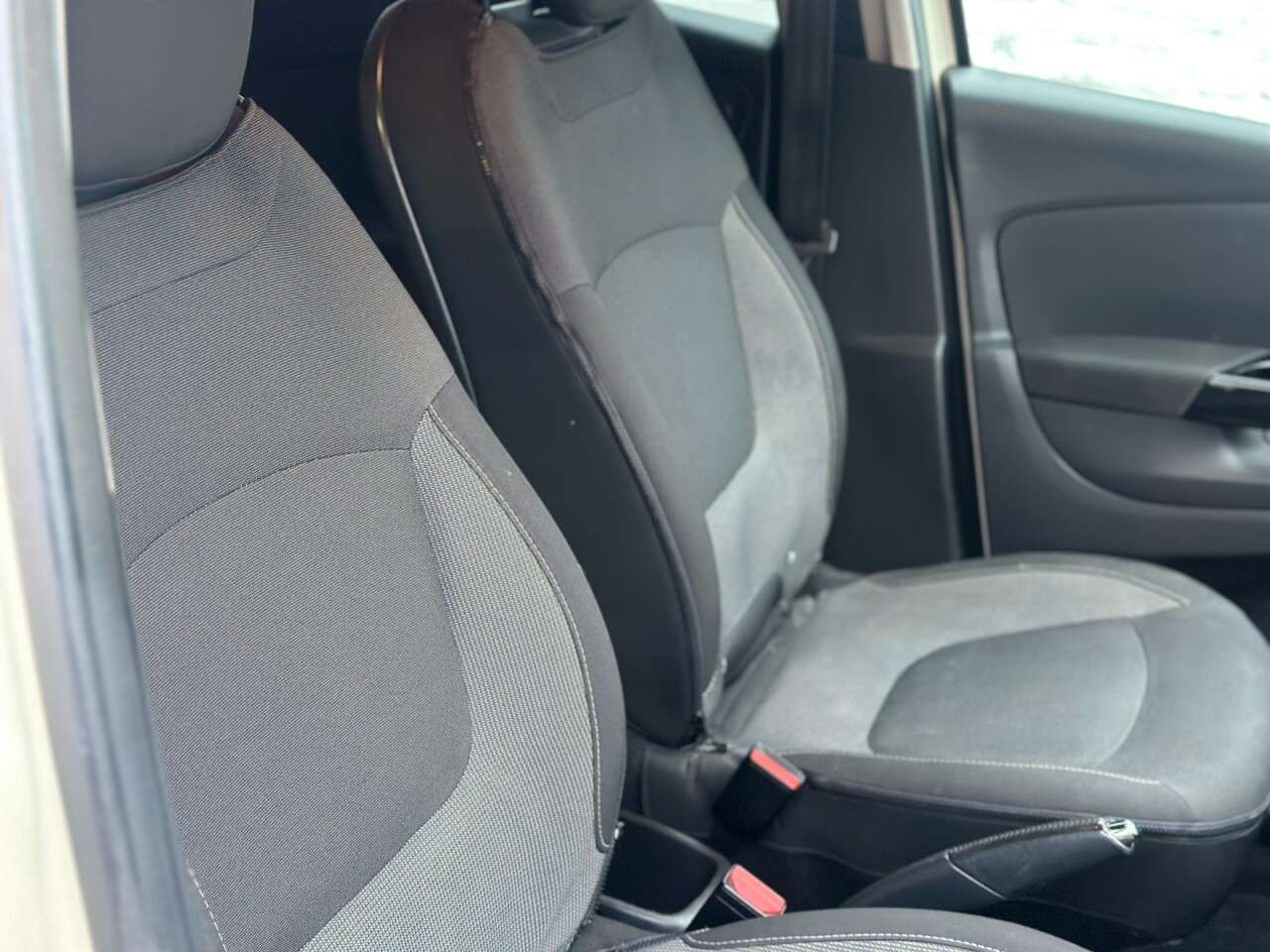 2015 RENAULT CAPTUR 2015 RENAULT CAPTUR