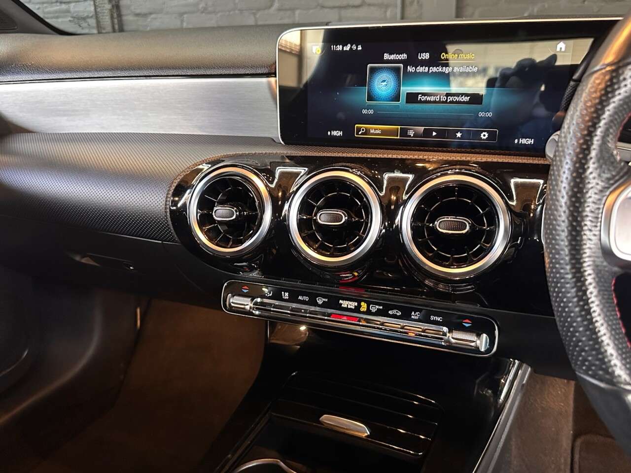 2018 MERCEDES-BENZ A-CLASS 2018 MERCEDES-BENZ A-CLASS