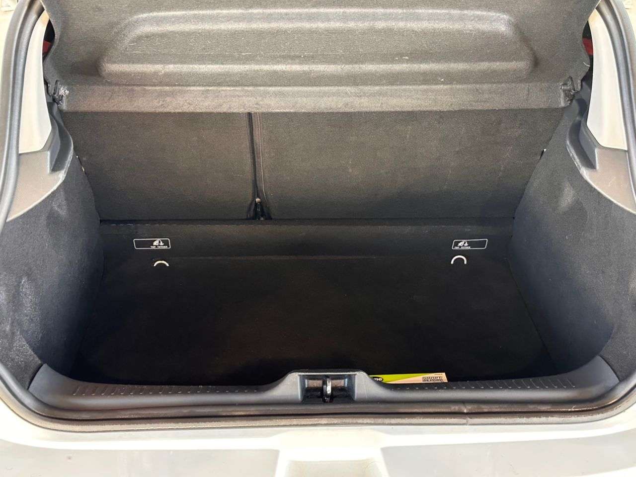 2014 RENAULT CLIO 2014 RENAULT CLIO