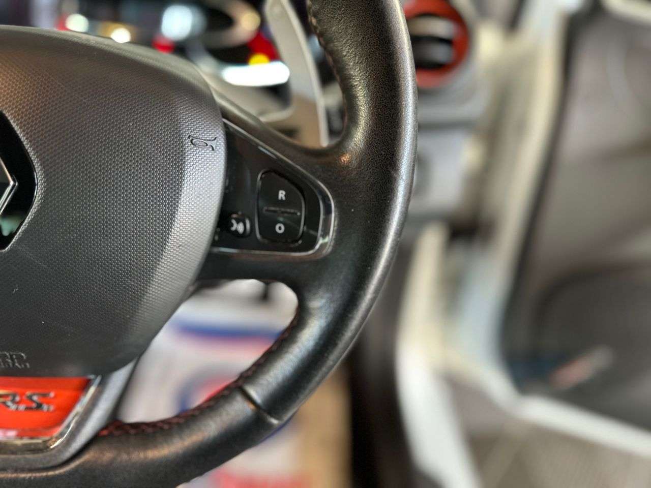 2014 RENAULT CLIO 2014 RENAULT CLIO